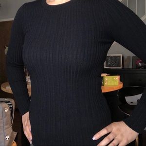 Louis Vuitton Uniforms sweater shell size small